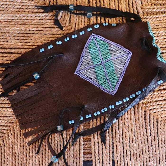 Teaser image for Leather Bag with Anishinaabe-Style Beadwork